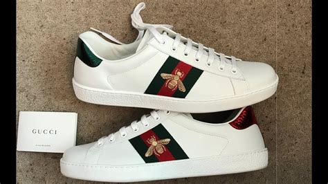 Gucci sneakers bumblebee